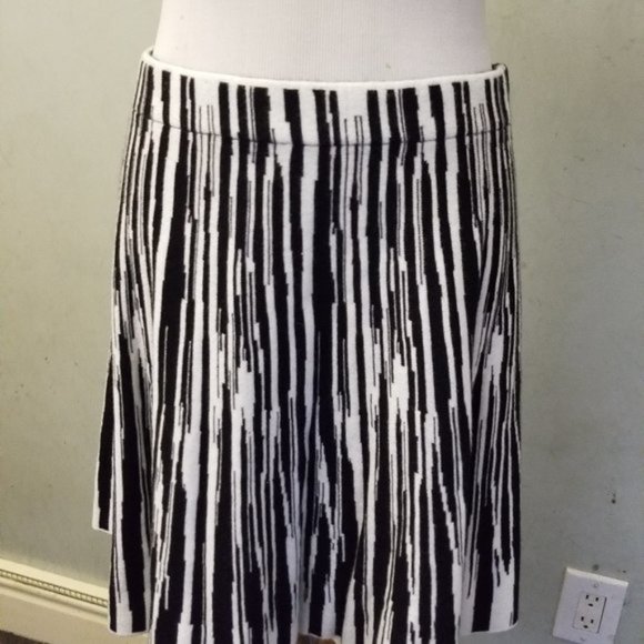 Mystree Sweater striped mini skirt (X4- MY) - Picture 5 of 8